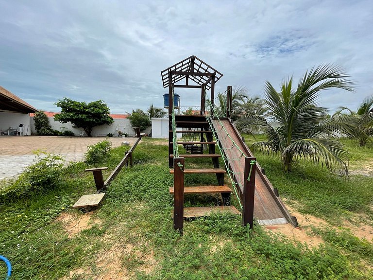 Casa na Praia do Coqueiro "Pé na areia" com vista privilegia