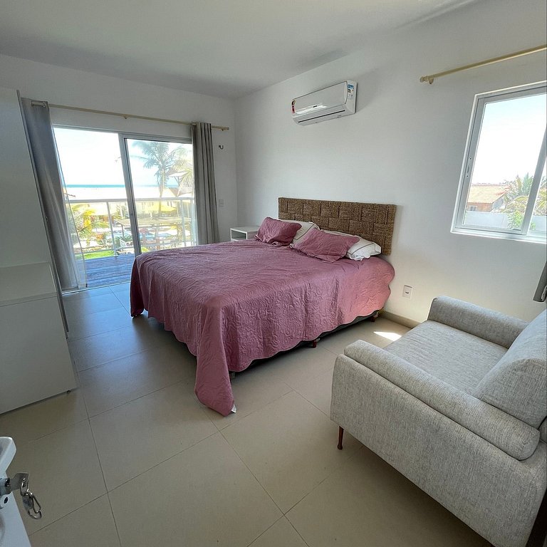 Casa na Praia do Coqueiro "Pé na areia" com vista privilegia
