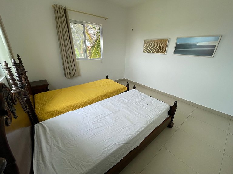 Casa na Praia do Coqueiro "Pé na areia" com vista privilegia