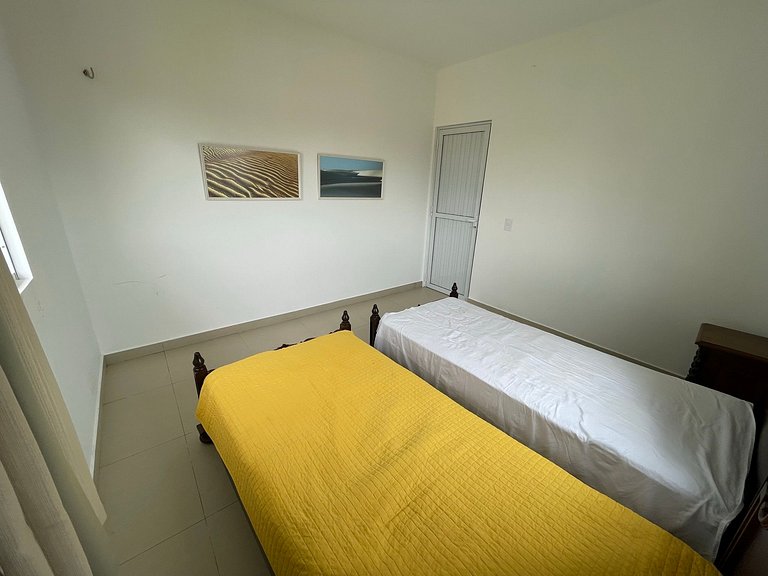 Casa na Praia do Coqueiro "Pé na areia" com vista privilegia