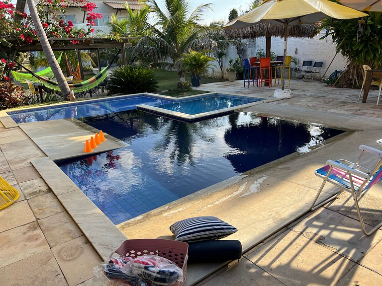 Casa na Praia do Coqueiro "Pé na areia" com vista privilegia